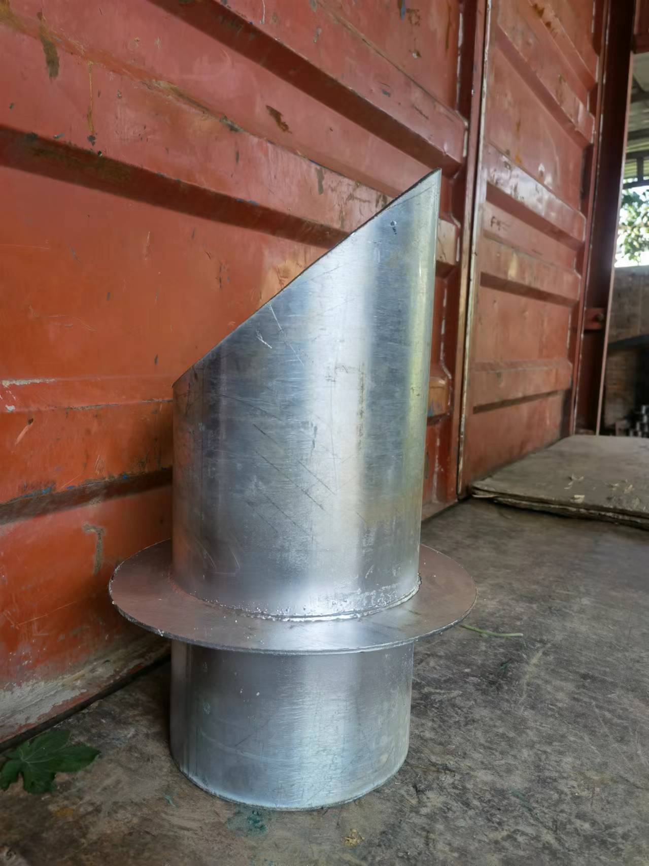 斜口穿牆預埋套管圖片